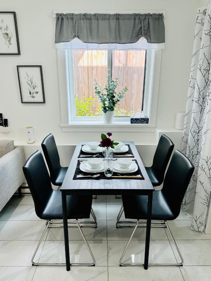 2Br 1.5Ba Full Kitchen Private Guest House - Free Parking - Central Location Ванкувър Екстериор снимка